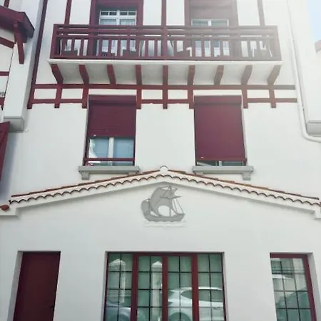 Kemaris Apart-hotel Biarritz