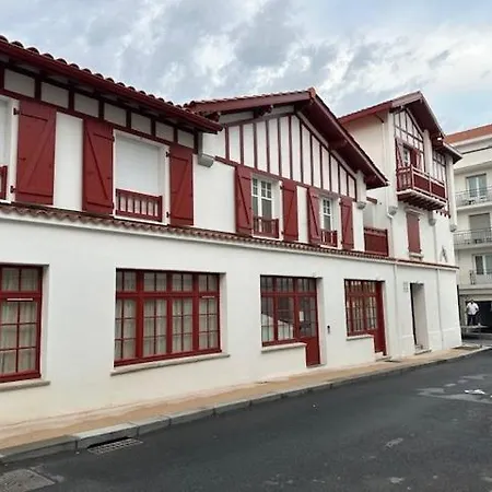 Kemaris Apart-hotel Biarritz