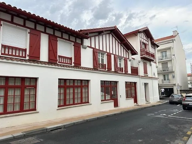 Kemaris Aparthotel Biarritz