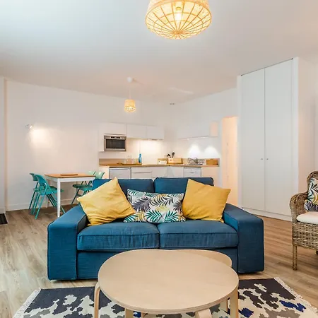 Kemaris Биарриц