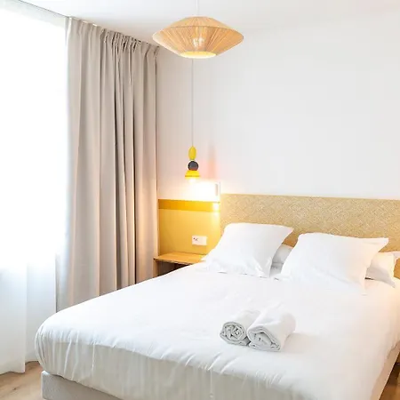 Kemaris Appart hôtel *